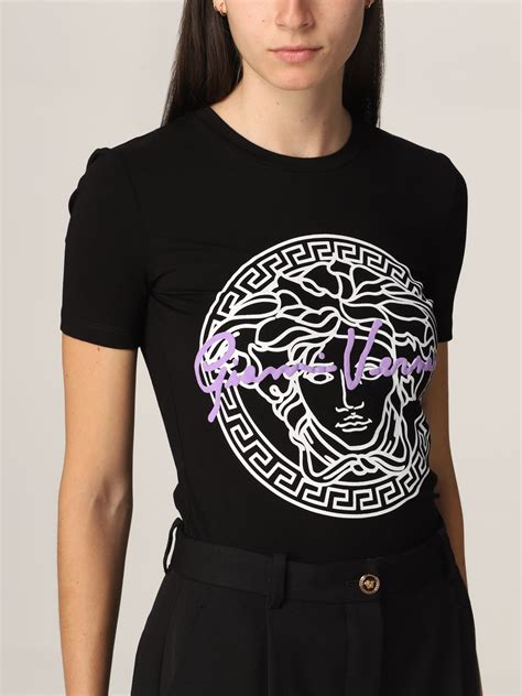 versace t shirt bestellen|Versace tee shirts women.